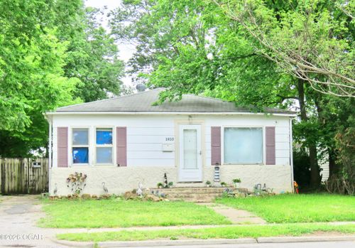 1810 W 4th St, Joplin, MO, 64801-3053 | Card Image
