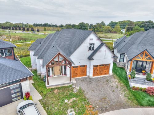 62 Bergenstein Cres, Fonthill, ON, L0S1E6 | Card Image