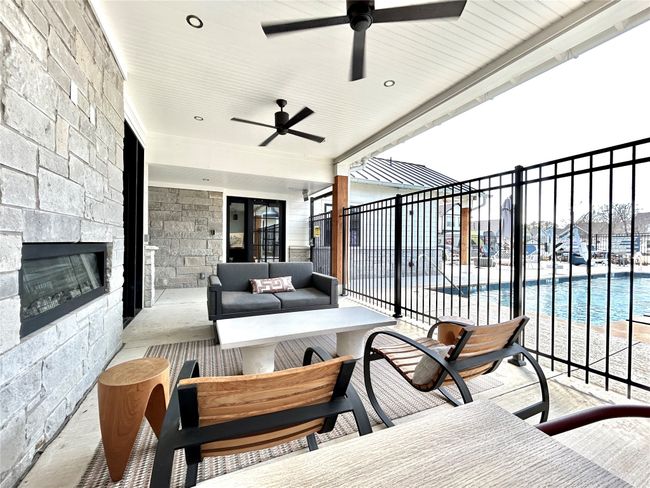 APT-611 - 1830 Ne Green Oaks Blvd, House other with 2 bedrooms, 3 bathrooms and null parking in Arlington TX | Image 16