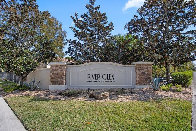 651 Sw Glen Crest Way, Condo with 3 bedrooms, 3 bathrooms and null parking in Stuart FL | Image 60