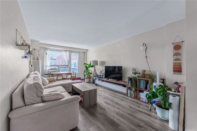 15G - 98-20 62nd Drive, Home with 1 bedrooms, 1 bathrooms and null parking in Rego Park NY | Image 1