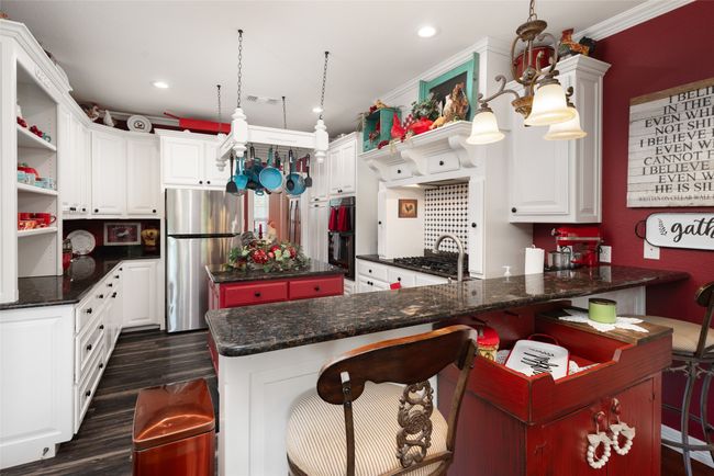 510 Mcclendon St, House other with 5 bedrooms, 3 bathrooms and null parking in Leonard TX | Image 10