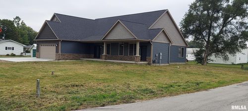 910 W Main St, Aledo, IL, 61231-1620 | Card Image