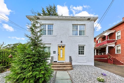 23 Hotchkiss St, Middletown, CT, 06457-3615 | Card Image