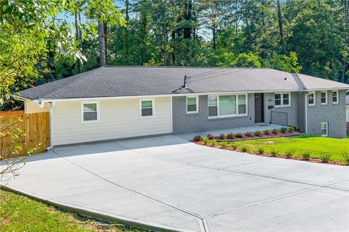 681 Fielding Ln Sw, Atlanta, GA, 30311-2024 | Card Image