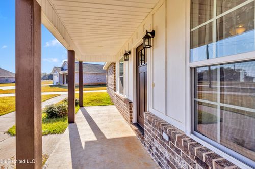 120 Trevor Ln, Lucedale, MS, 39452-5988 | Card Image