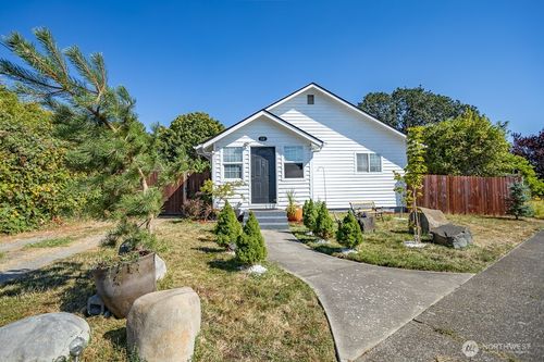 226 Sw 16th Street Chehalis Wa 98532-3807, Chehalis, WA, 98532 | Card Image