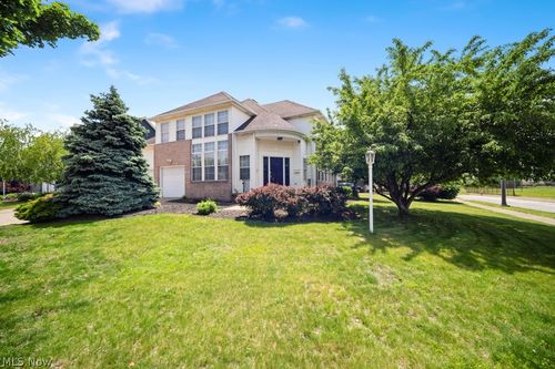 7322 Lexington Avenue, Cleveland, OH, 44103 | Card Image