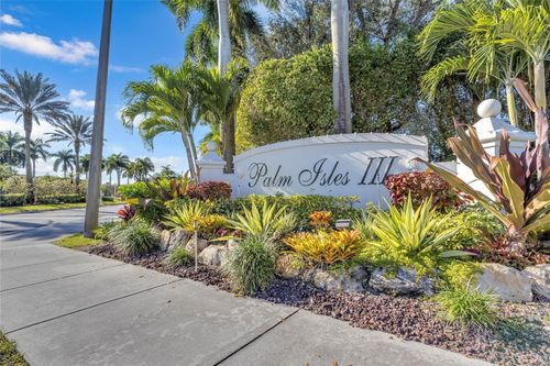 201-7685 Springwater Pl, Boynton Beach, FL, 33437-5487 | Card Image
