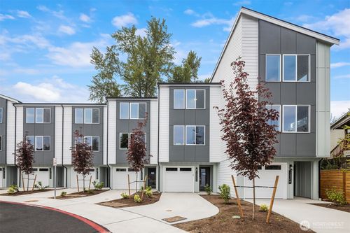unit-e-1520 Hollow Dale Pl, Everett, WA, 98204-3884 | Card Image