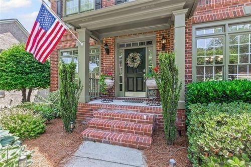 7047 Bennington Ln, Cumming, GA, 30041-6002 | Card Image