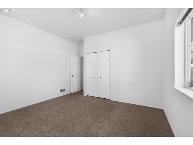 2689 Cupola Dr, House other with 4 bedrooms, 2 bathrooms and null parking in Eugene OR | Image 25