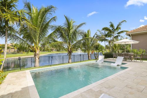 9031 Leon Cir W, Parkland, FL, 33076-4689 | Card Image