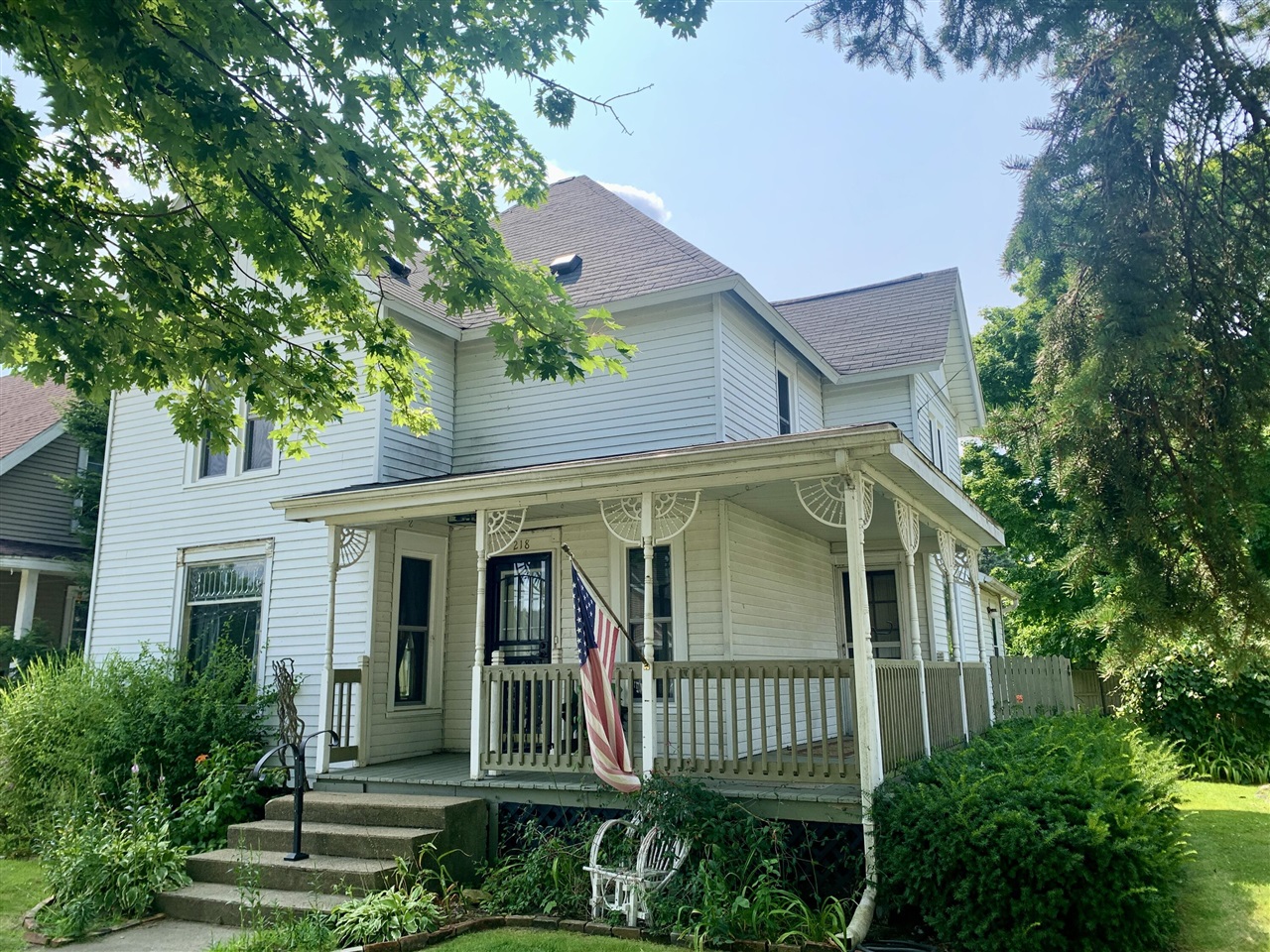Blackstone Ave, Colon, MI 49040