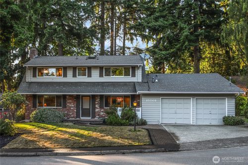 15068 Ne 13th Street, Bellevue, WA, 98007 | Card Image