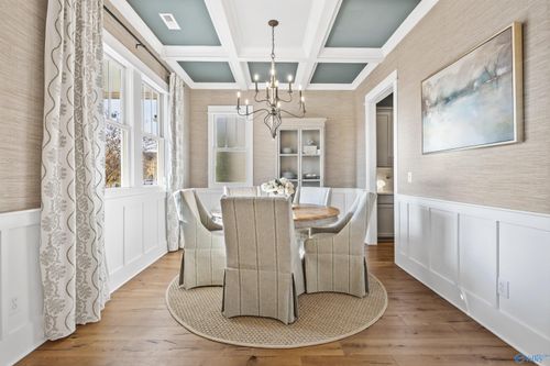 78 Hillcrest Ave Nw, Huntsville, AL, 35806-4140 | Card Image