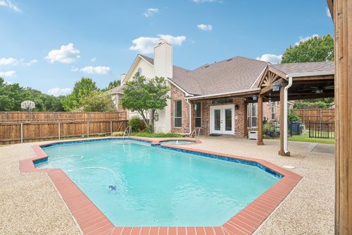 7410 Silverthorn Dr, Rowlett, TX, 75089-8650 | Card Image