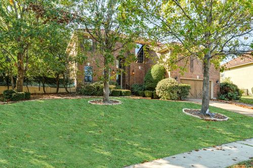 11629 Woodland Hills Trl, Austin, TX, 78732-2201 | Card Image