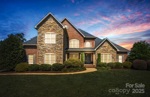 734 Cedar Hill Dr, Shelby, NC, 28152-8074 | Card Image