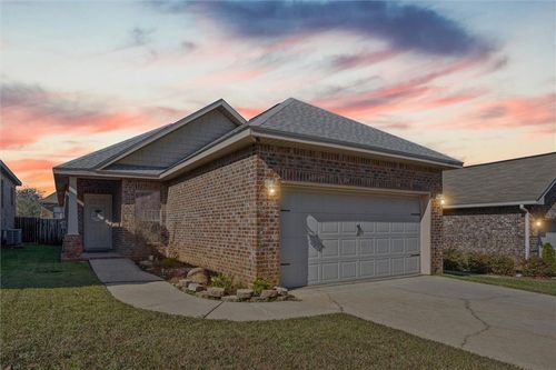 2500 Bentridge Dr W, Mobile, AL, 36695-4721 | Card Image