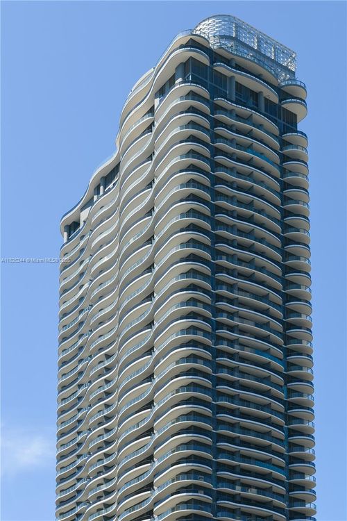 unit-3903-1000 Brickell Plz, Miami, FL, 33131-3868 | Card Image