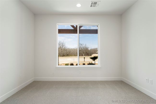 2038 E 129 Th St S, House other with 3 bedrooms, 3 bathrooms and null parking in Jenks OK | Image 7