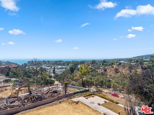 1225 Rimmer Ave, Pacific Palisades, CA, 90272-2546 | Card Image