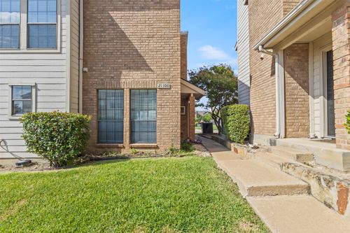 apt-21100-3635 Garden Brook Dr, Farmers Branch, TX, 75234-2476 | Card Image