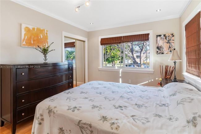 300 187 Th St, House other with 3 bedrooms, 2 bathrooms and null parking in Sunny Isles Beach FL | Image 24
