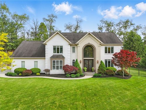 104 Ross Creek Ln, Venetia, PA, 15367-1062 | Card Image