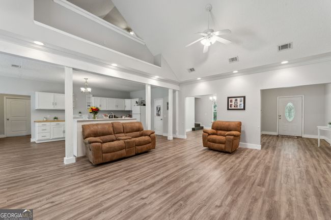 389 Magnolia Dr, House other with 3 bedrooms, 2 bathrooms and null parking in Waverly GA | Image 12