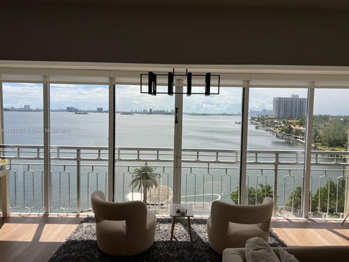 8f-11111 Biscayne Blvd, Miami, FL, 33181-3404 | Card Image