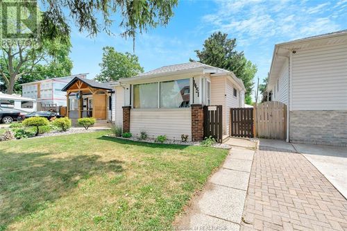1451 Pelletier St, Windsor, ON, N9B1S2 | Card Image