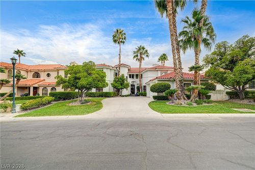 8901 Robinson Ridge Dr, Las Vegas, NV, 89117-5813 | Card Image