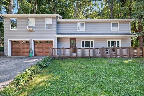 598 Randolph Rd, Mogadore, OH, 44260-9334 | Card Image