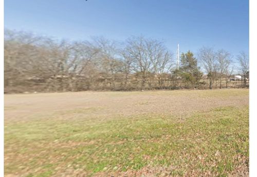 1331 N Houston School Rd, Lancaster, TX, 75146-1103 | Card Image