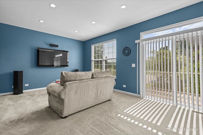 1007 Alberta Rd, Townhouse with 3 bedrooms, 3 bathrooms and 6 parking in Elgin IL | Image 12