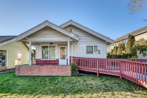 6126 S Thompson Ave, Tacoma, WA, 98408-4621 | Card Image