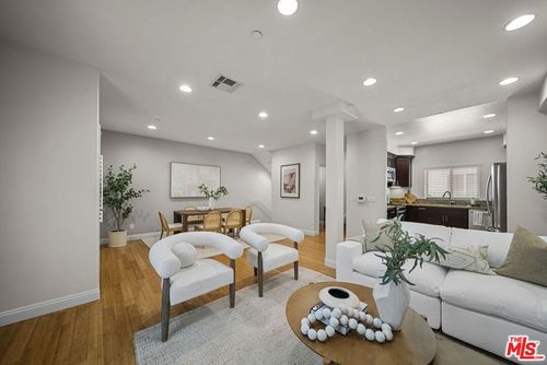 108-5727 Camellia Ave, North Hollywood, CA, 91601-1688 | Card Image