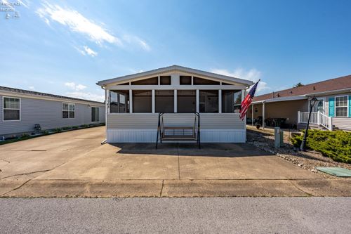 1664 N Coldwater Crossing Road, Marblehead, OH, 43440 | Card Image