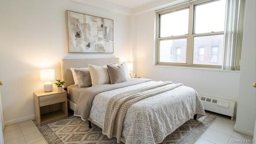 apt-4o-81 45th Ave, Elmhurst, NY, 11373-3516 | Card Image