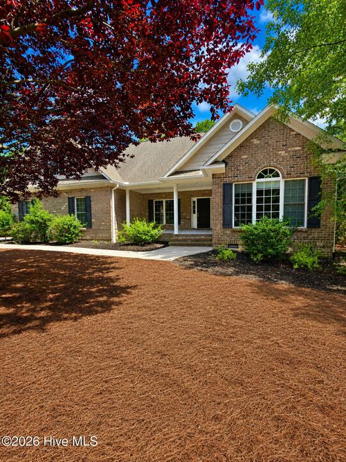 141 Longleaf Dr, West End, NC, 27376 | Card Image