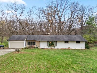 3351 Penewit Road, House other with 4 bedrooms, 2 bathrooms and null parking in Sugarcreek Township OH | Image 2