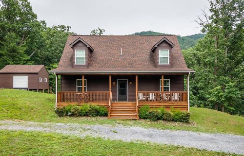 159 Park View Ln, SHENANDOAH, VA, 22849-3366 | Card Image