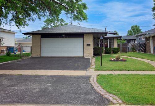 5220 138th St, Crestwood, IL, 60418-1615 | Card Image