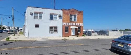 300 N Georgia Ave, Atlantic City, NJ, 08401-4032 | Card Image