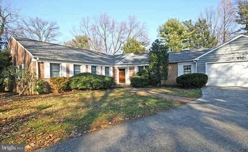 1121 Club House Rd, GLADWYNE, PA, 19035-1001 | Card Image