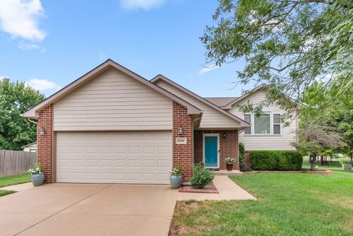 10026 W Haskell Ct, Wichita, KS, 67209-3006 | Card Image