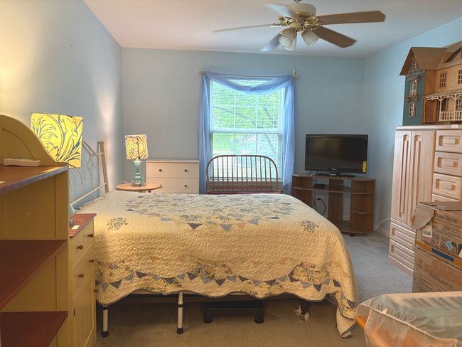 UNIT-2 - 1127 N Red Oak Cir, Condo with 2 bedrooms, 2 bathrooms and 2 parking in Round Lake Beach IL | Image 12