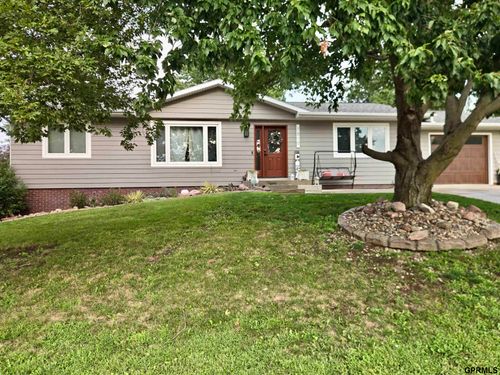 1510 Cherrywood Dr, Crete, NE, 68333-1821 | Card Image